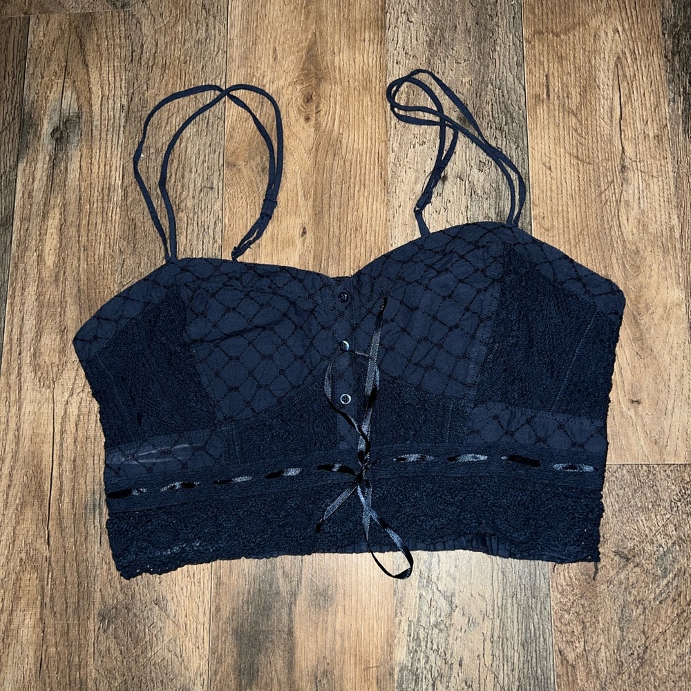 American eagle crop top